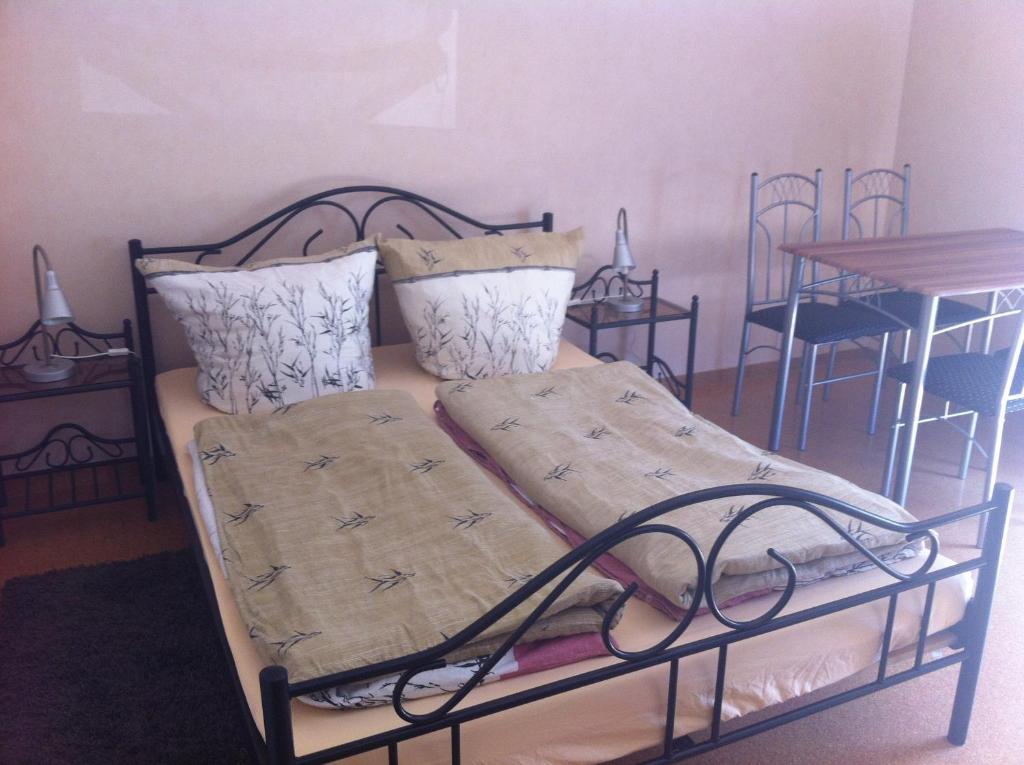 A & J Ferienwohnung Hirsch Rust Rum bild